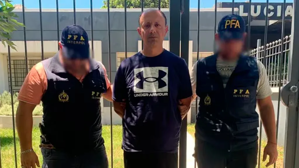 Empresario argentino preso en Córdoba por traficar armas al Comando Vermelho: lleva casi dos años detenido esperando pedido de extradición A Brasil