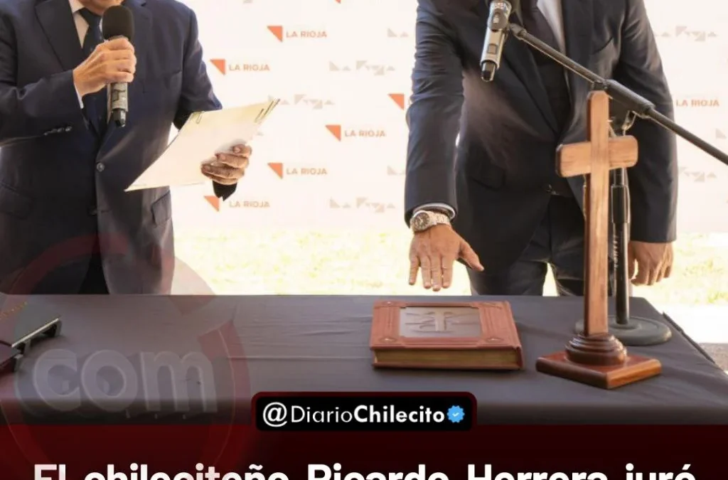 El chileciteño Ricardo Herrera juró como nuevo Secretario de la Gobernación: «lo hago con lealtad, compromiso y responsabilidad».