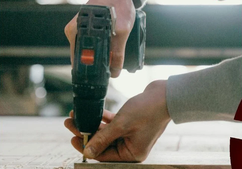 Abogado laboral advirtió que la reforma laboral apunta al blanqueo del trabajo y no crea empleo por sí misma