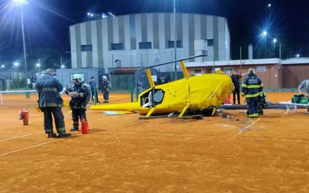 Buenos Aires Un helicóptero sufrió un desperfecto y se estrelló en una cancha de tenis. Sólo el piloto sufrió heridas
