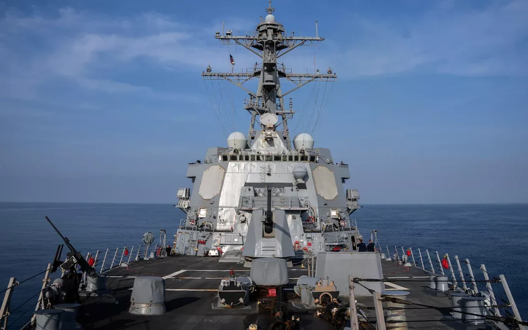 Tropas de Dinamarca se despliegan en Groenlandia para defender el territorio, ante las amenazas de invasión de Trump.