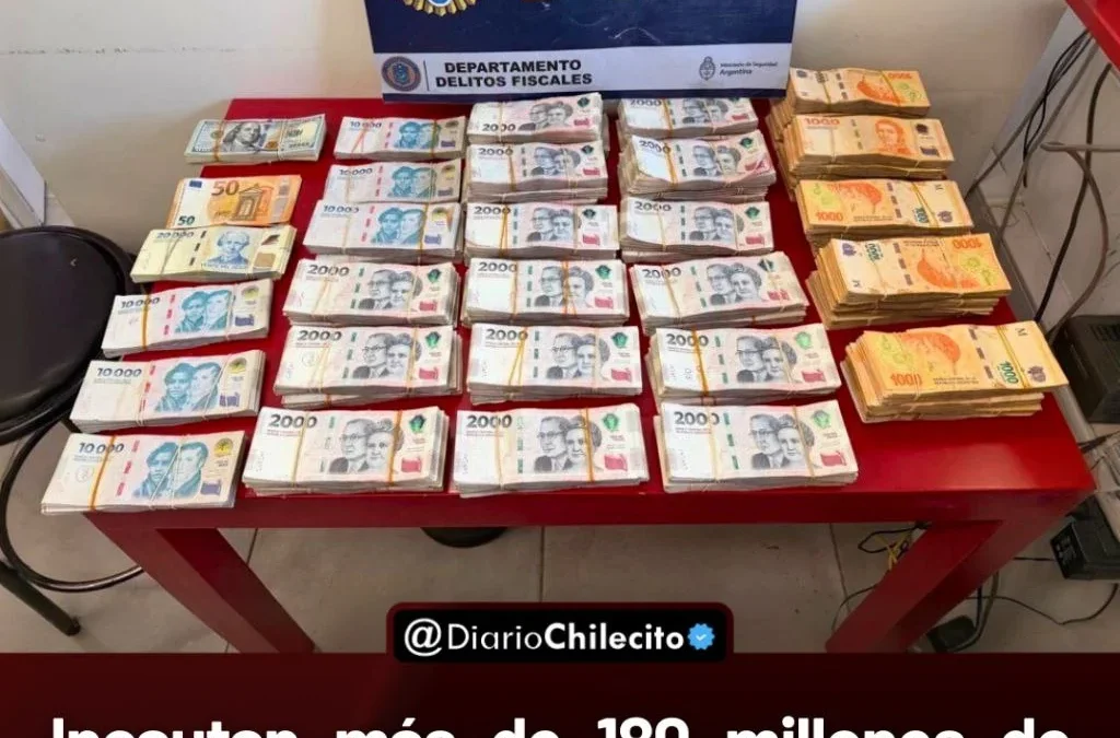 Incautan más de 180 millones de pesos y divisas extranjeras en locales comerciales que operaban como cuevas financieras.