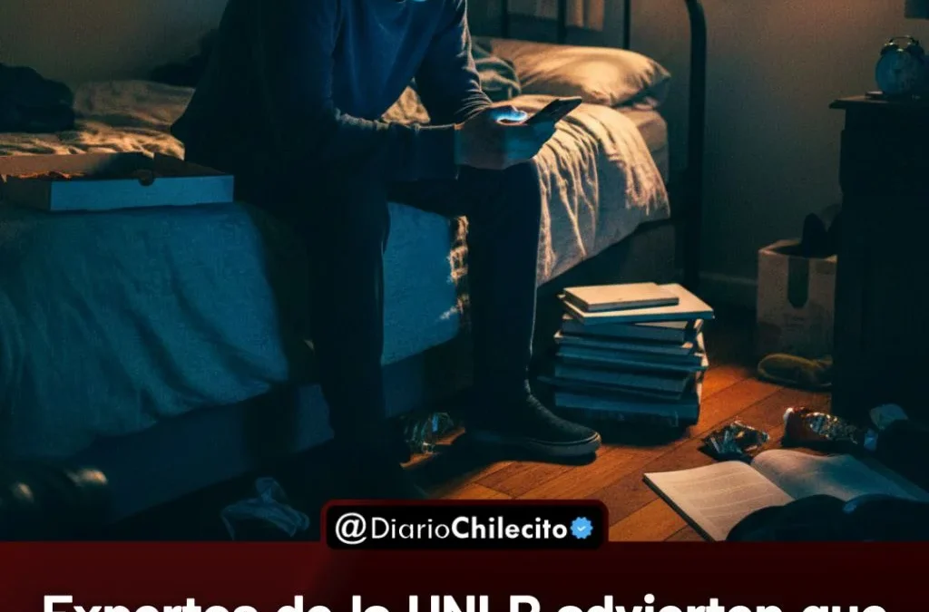 Expertos de la UNLP advierten que el uso de celulares antes de dormir altera el reloj biológico en adolescentes.