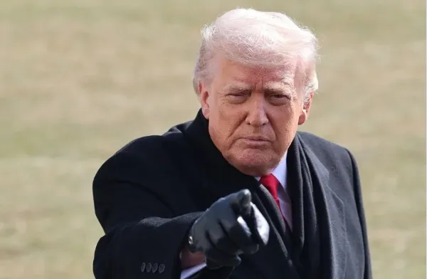 El presidente de Estados Unidos, Donald Trump, amenazó a Irán con un ataque similar al desplegado en Venezuela