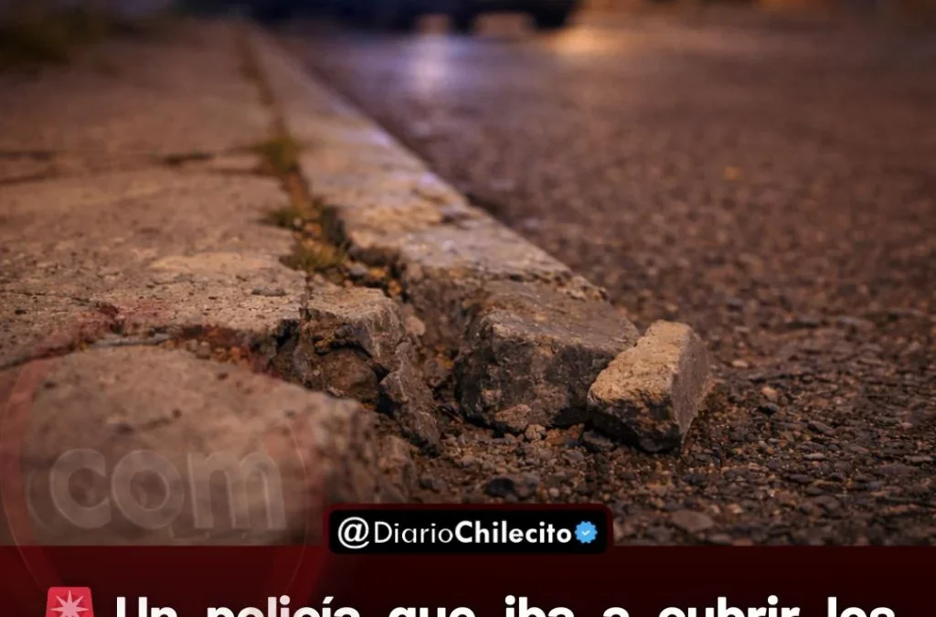 Un policía que iba a cubrir los Corsos intentó esquivar un tramo sobresaliente del cordón cuneta, cayó y sufrió heridas graves.