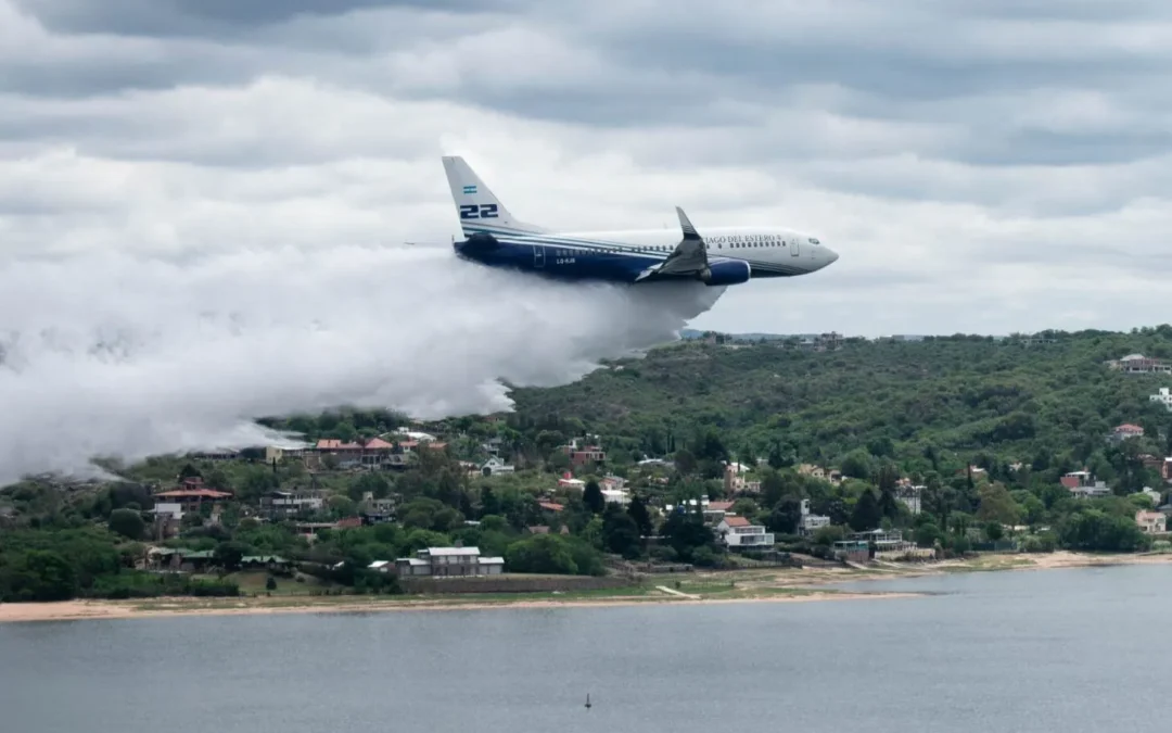 Chubut en vilo: el despliegue de topadoras y aviones hidrantes se intensifica a la espera de lluvias que traigan alivio