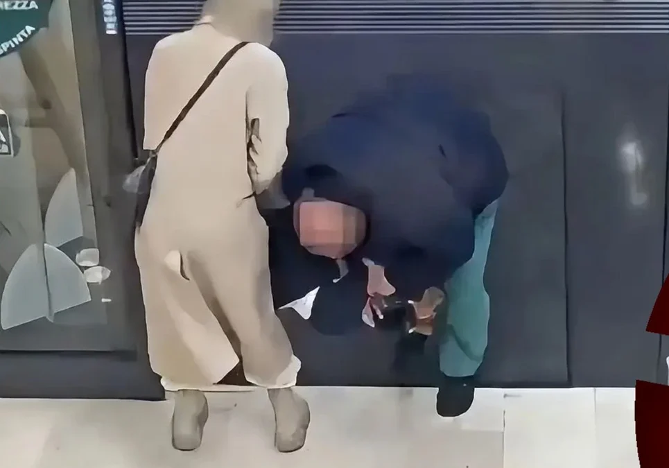 Italia: hombre fue detenido tras intentar secuestrar a una niña a la salida de un supermercado, la menor sufrió fractura de fémur.
