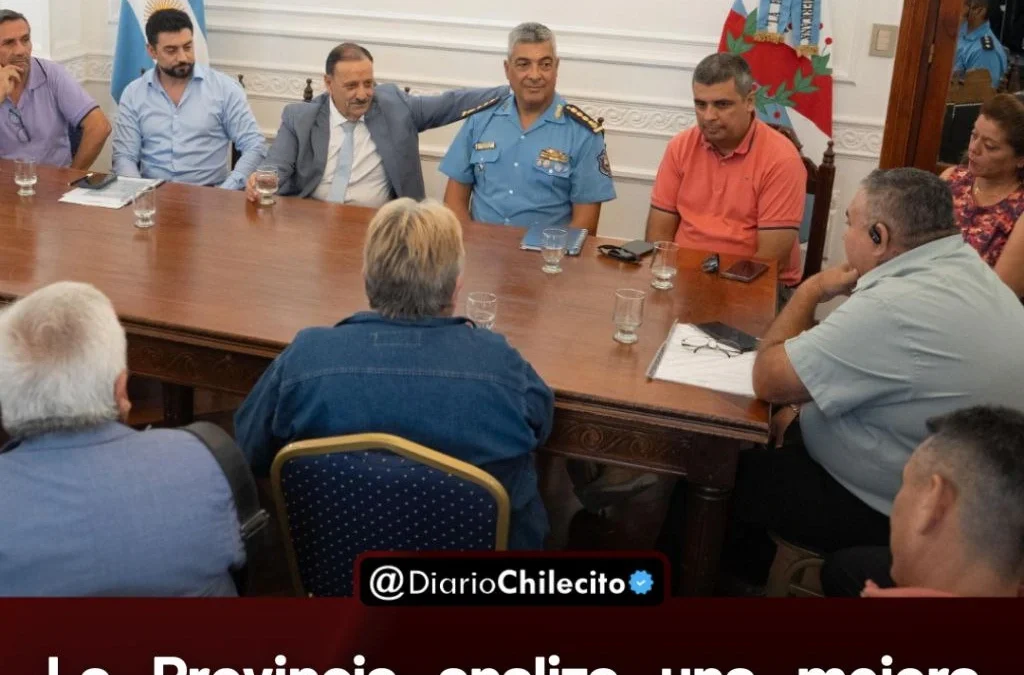 La Provincia analiza una mejora salarial para personal activo y retirado de las fuerzas de seguridad tras reunión oficial.