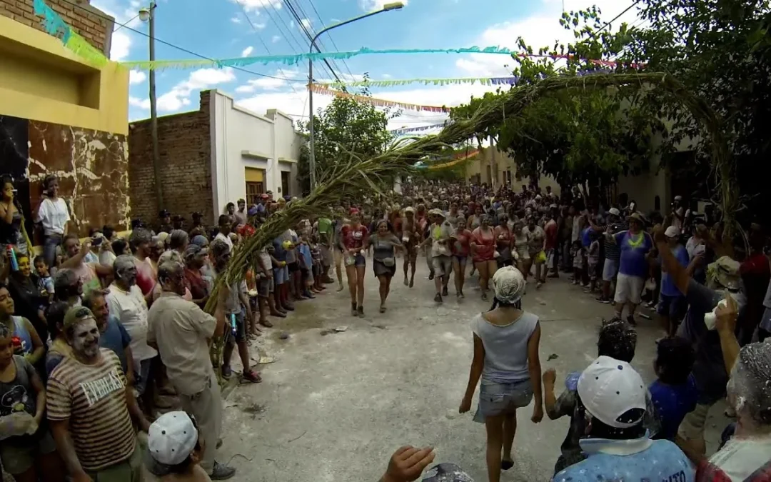 Medio siglo de tradición: Gran expectativa por los 50 años del «Topamiento de Antaño» en Barrio Parque