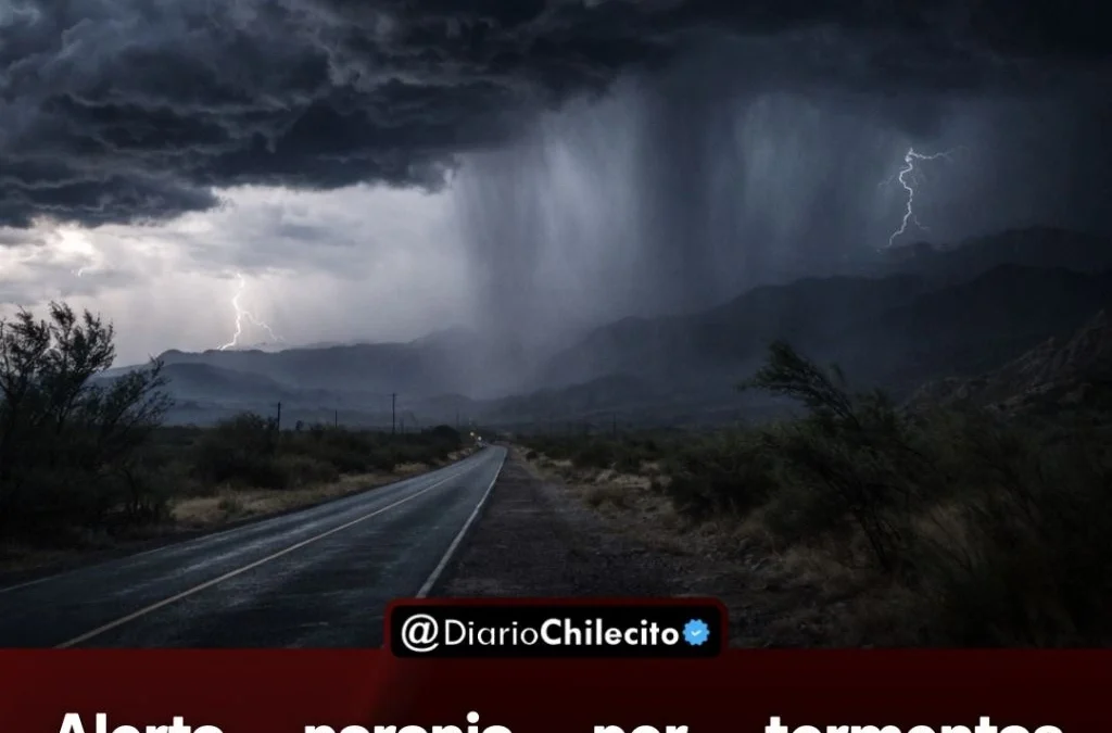 Alerta naranja por tormentas fuertes en el sur riojano, y lluvias en Chilecito hasta la madrugada del martes.