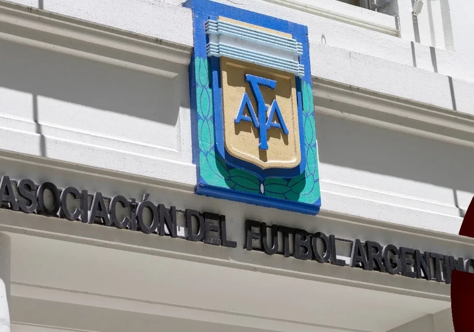 Allanamiento múltiple en la AFA: El Juez González Charvay ordenó buscar documentación vinculada a una investigación en Pilar.