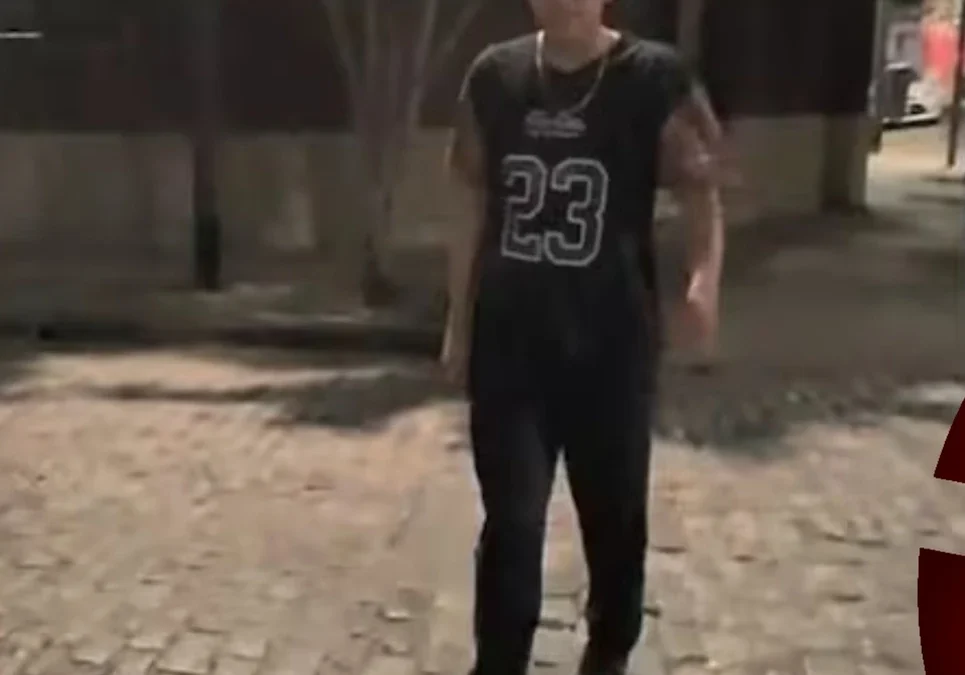 Buenos Aires: Gabriel García, influencer que vende celulares, terminó herido de bala luego de ser víctima de un intento de robo.