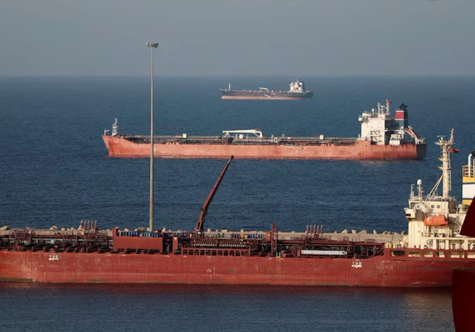 El petróleo alcanzó su máximo desde 2022 tras la amenaza de Irán de mantener bloqueado el Estrecho de Ormuz.