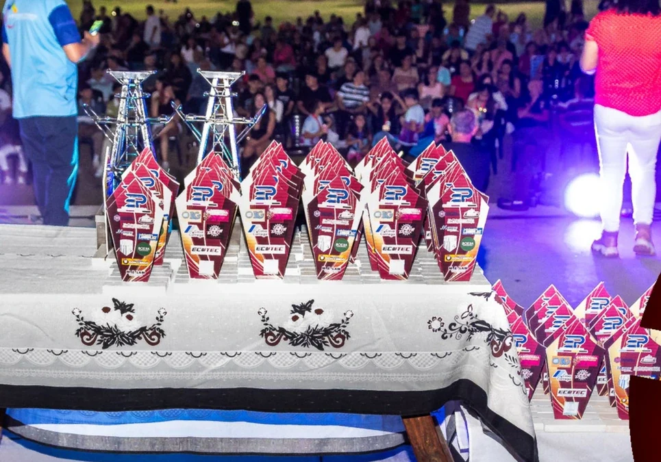 En el Parque de la Ciudad celebraron la velada para homenajear a los deportistas destacados del 2025.