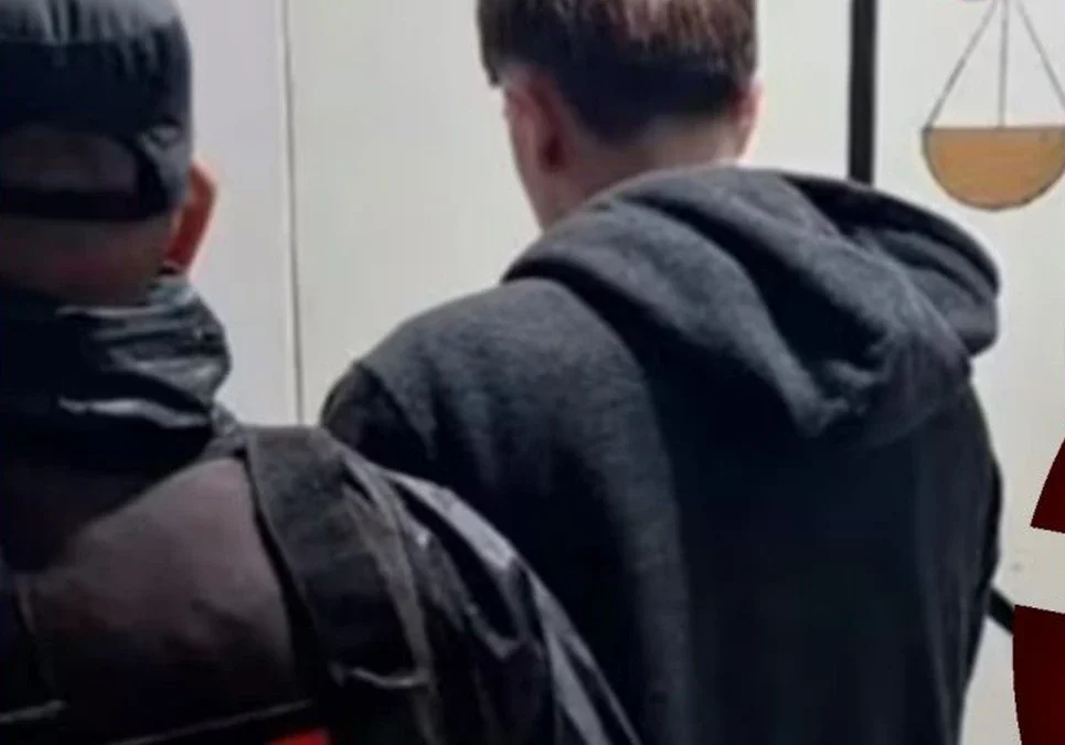 El fenómeno de las redes violentas llegó al país: Pullaro pidió cooperación federal tras el ataque de un adolescente en San Cristóbal.