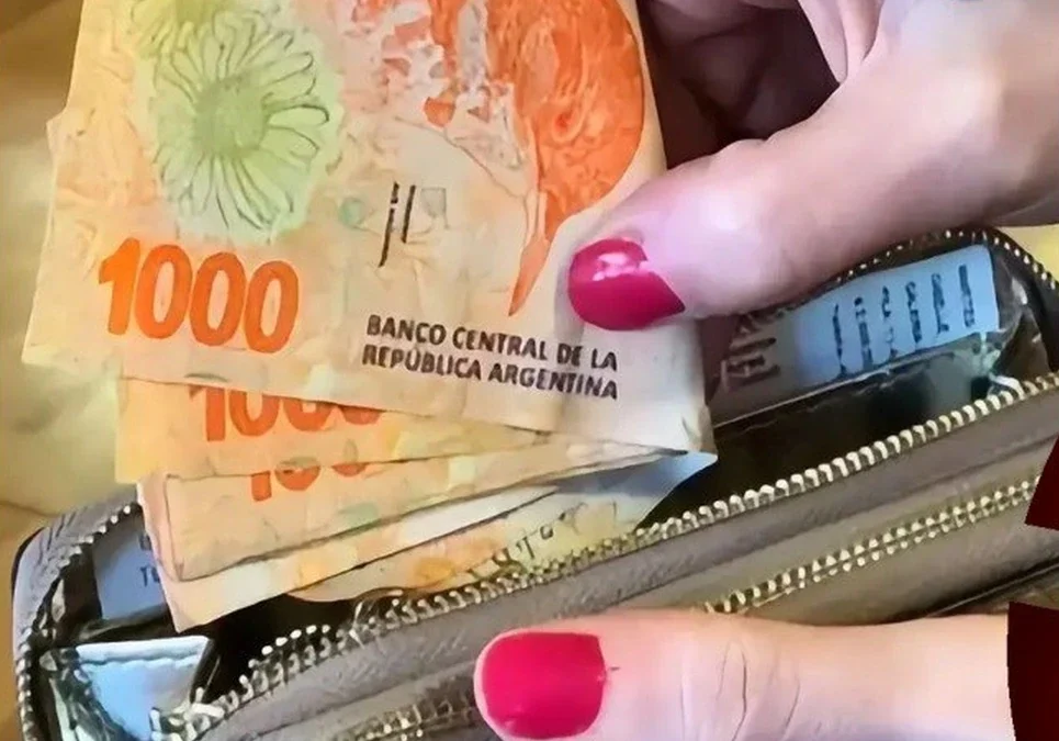 El impacto de la inflación: el aumento de los alimentos y los sueldos estancados complican el día a día de las familias.