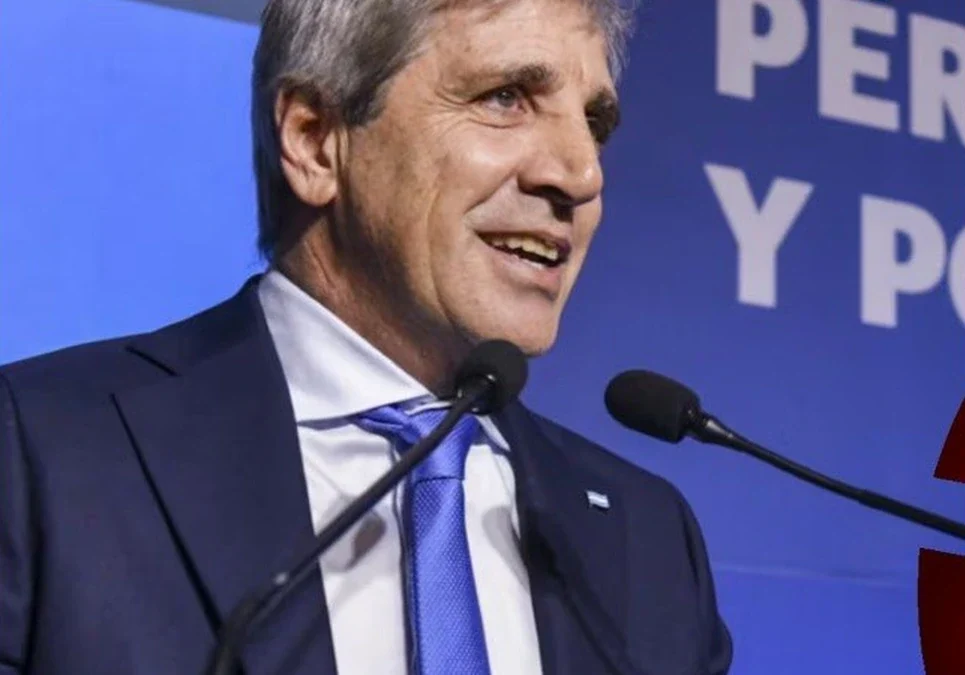 Luis Caputo negó la crisis de ingresos: rechazó que la población no llegue a fin de mes y aseguró que la situación mejoró.