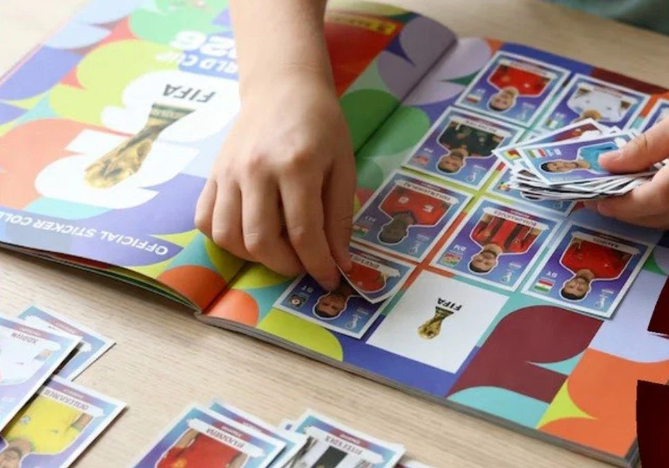 Ya están a la venta las figuritas oficiales de Panini en Chilecito y advierten por versiones falsificadas.