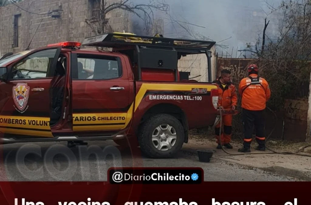 Una vecina quemaba basura, el fuego se extendió al fondo de la casa y Bomberos actuaron de inmediato evitando daños mayores.
