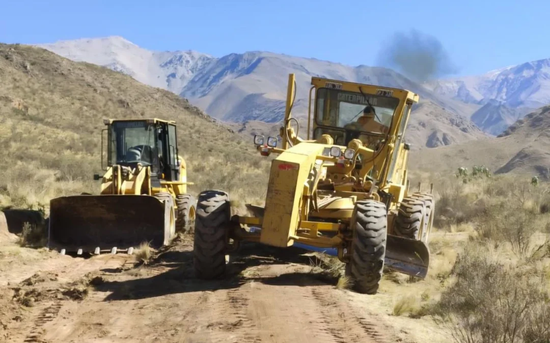 Vialidad despliega obras simultáneas en toda La Rioja para mejorar caminos, accesos y conectividad provincial