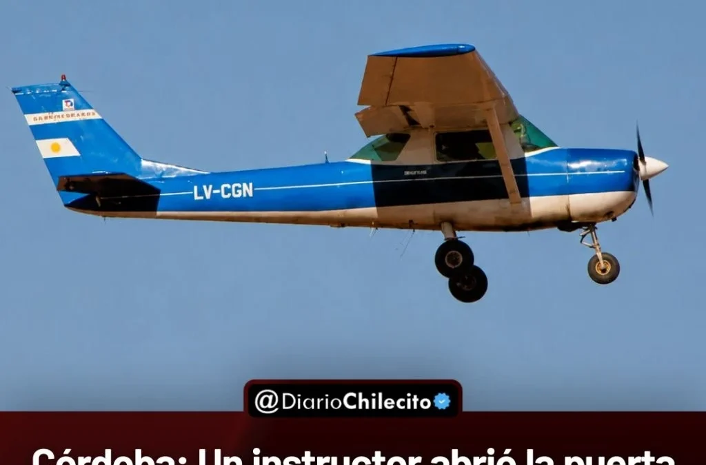 Córdoba: Un instructor abrió la puerta de un avión en pleno entrenamiento, se arrojó al vacío y murió. Su alumna logró aterrizar la aeronave sola.