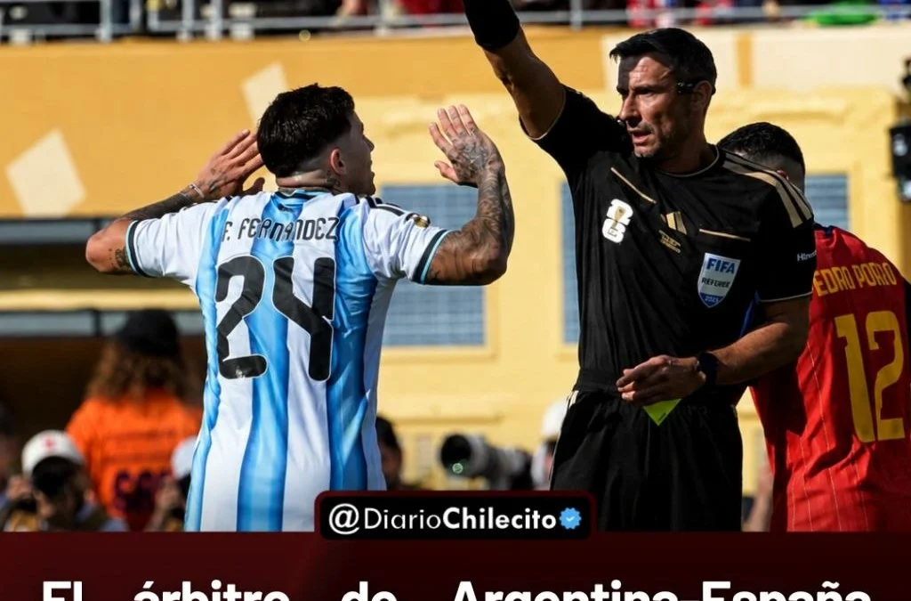 El árbitro de Argentina-España anunció su retiro apenas una semana después de la final de mundo.