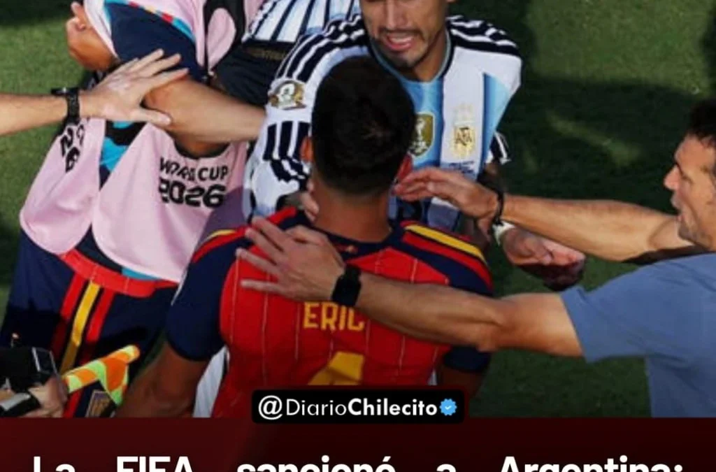 La FIFA sancionó a Argentina:
Paredes recibió el golpe más fuerte
con 10 partidos afuera de la
Selección y una multa de USD 90.000.