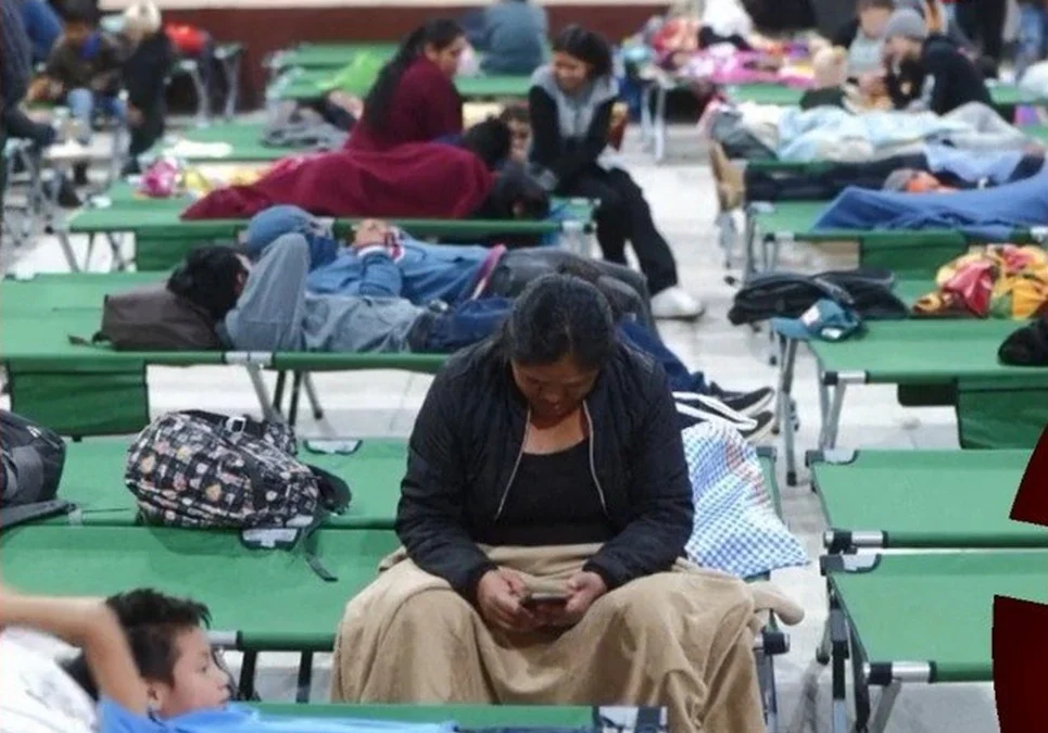 Más de 1.700 personas se refugian en albergues tras la erupción del Volcán de Fuego en Guatemala