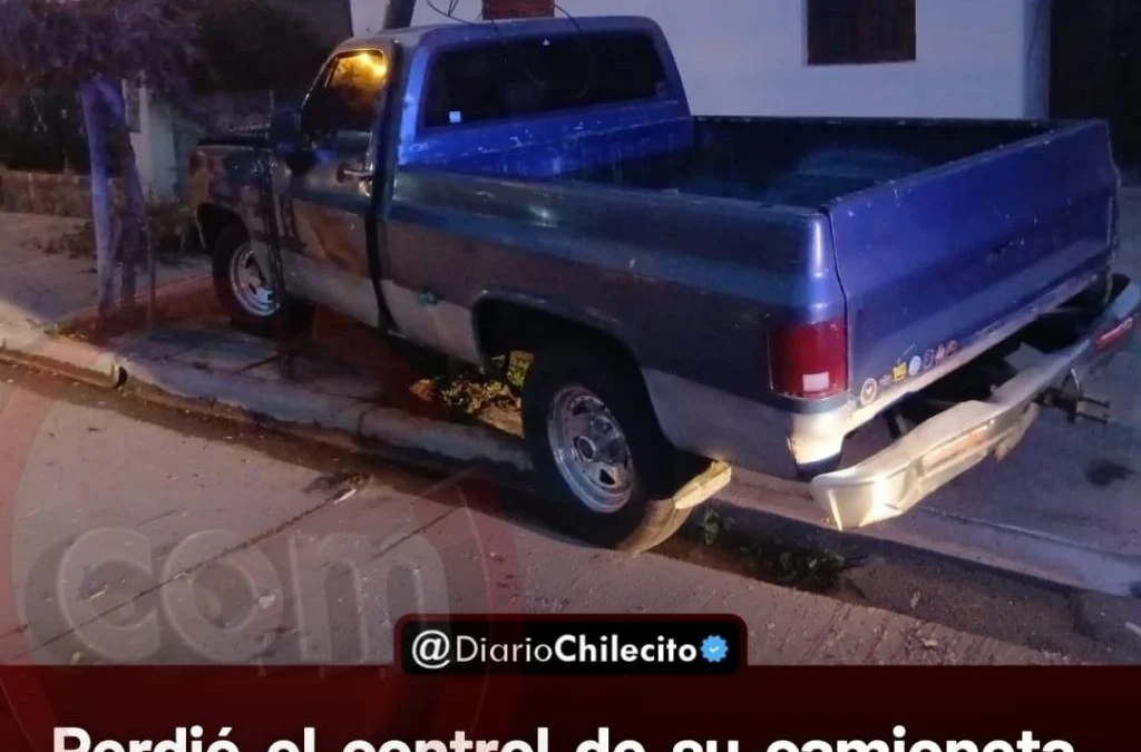 Perdió el control de su camioneta, subió a la vereda y terminó contra una columna. El test de alcoholemia le dio positivo.