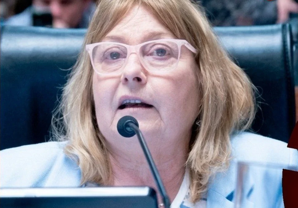 La legisladora Ocaña cuestionó la explicación de Adorni sobre su patrimonio: dijo que los casi US$600.000 en Bitcoin “no cierran”.