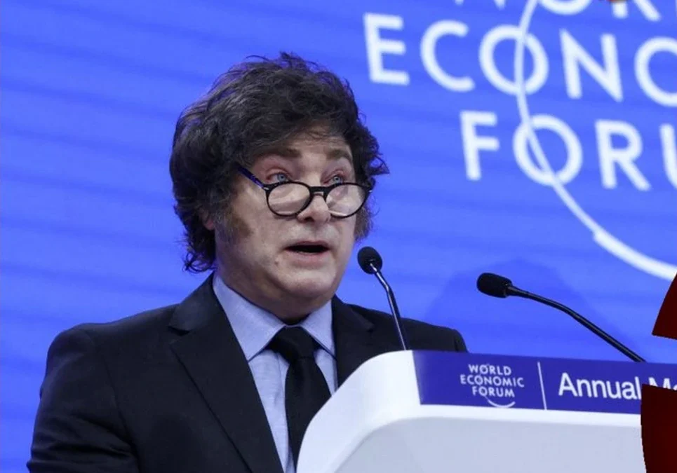 Esperando inversiones extranjeras: Milei afirmó que “Cuando bajen las tensiones internacionales, el riesgo país volverá a bajar”.