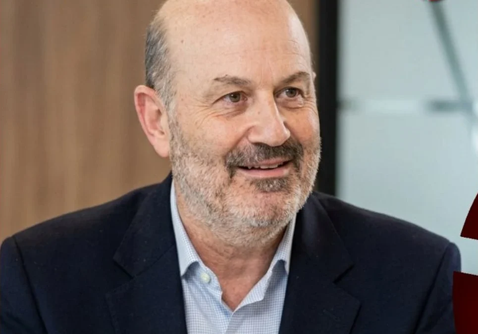Sturzenegger justificó el rechazo a los aumentos universitarios: advirtió que también habría que subir los salarios de médicos y empleados públicos.